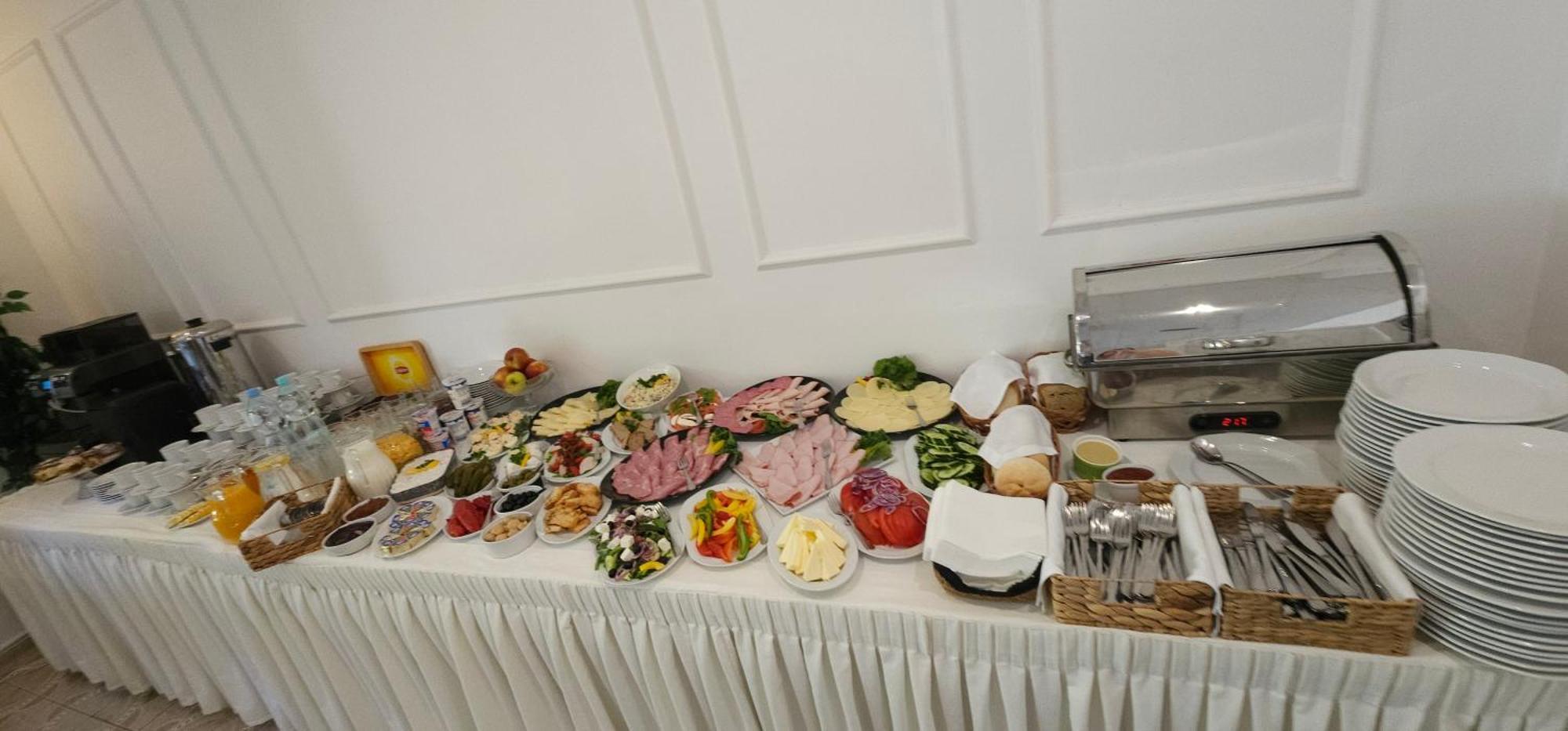 Prima Aparthotel Pulawy Bagian luar foto