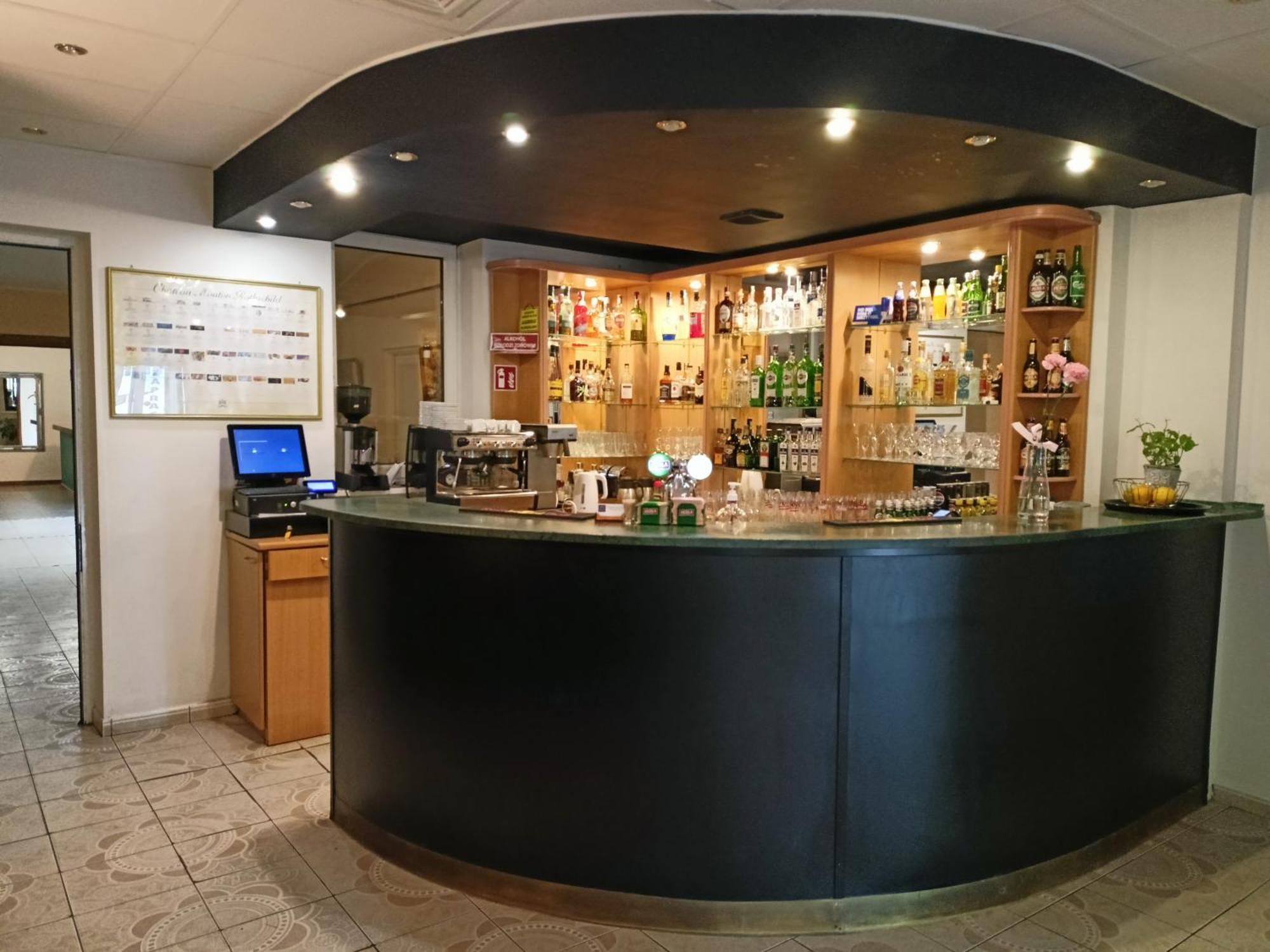 Prima Aparthotel Pulawy Bagian luar foto