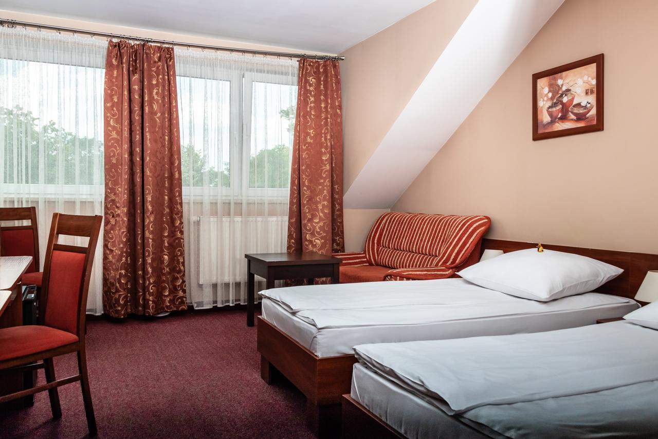 Prima Aparthotel Pulawy Bagian luar foto